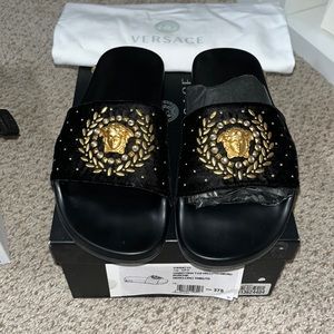 Versace slides